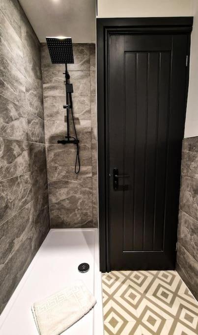 Beautiful Flat On Breck Road Διαμέρισμα Λίβερπουλ Εξωτερικό φωτογραφία